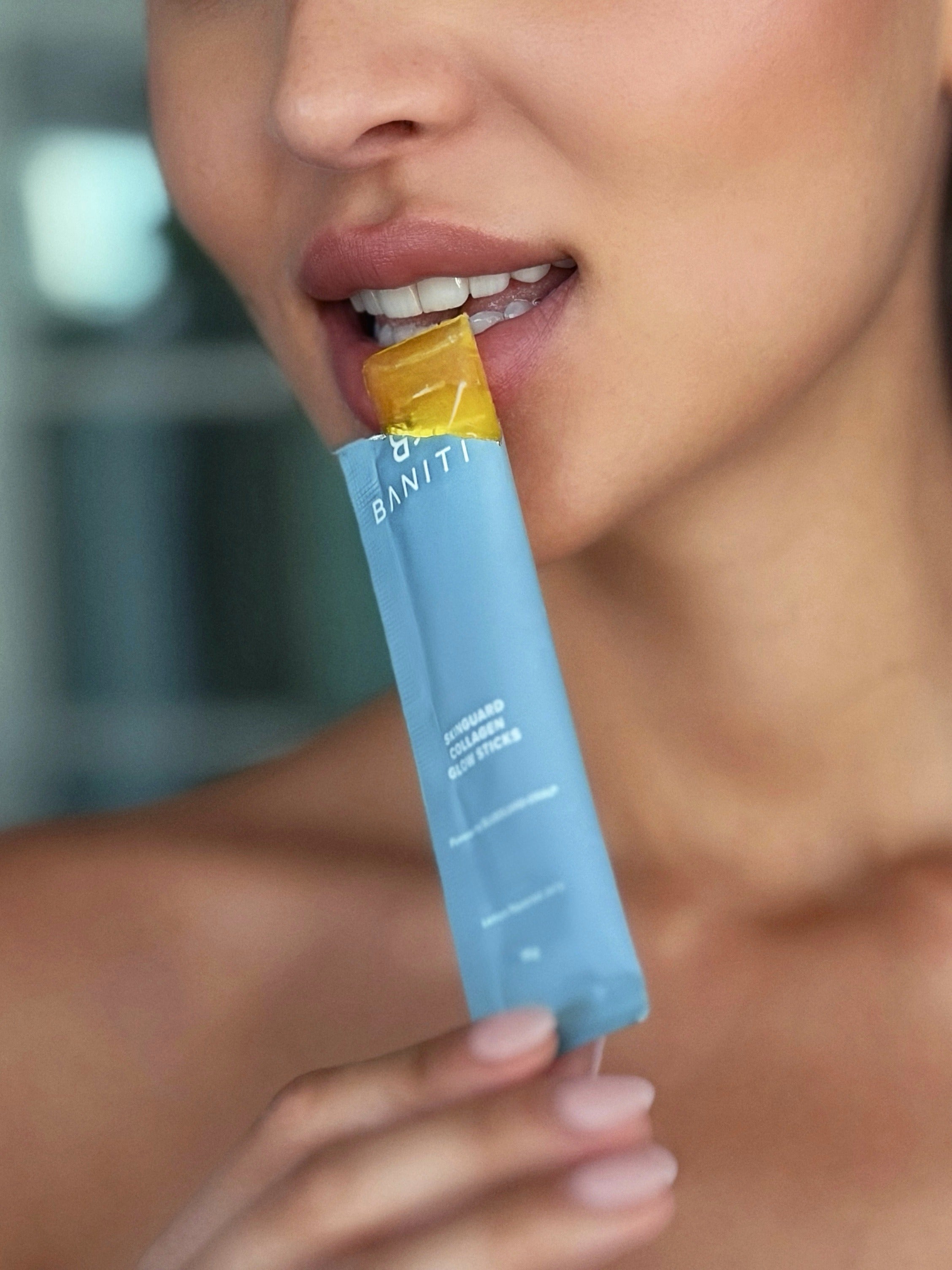 SKINGUARD COLLAGEN GLOW STICKS